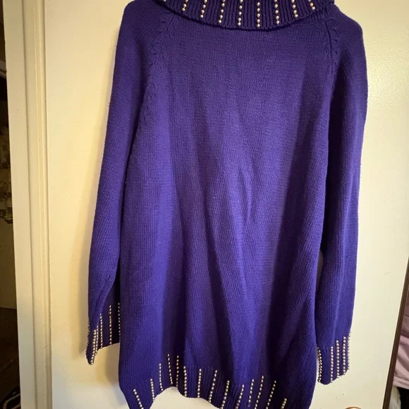 Vintage Purple Beaded Women's Sweater - Picture 2 of 3